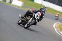 Vintage-motorcycle-club;eventdigitalimages;mallory-park;mallory-park-trackday-photographs;no-limits-trackdays;peter-wileman-photography;trackday-digital-images;trackday-photos;vmcc-festival-1000-bikes-photographs